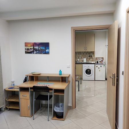 Fabulous Apartment In The Center Of Alexandroupolis Extérieur photo