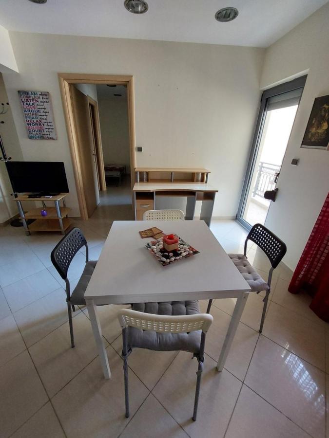 Fabulous Apartment In The Center Of Alexandroupolis Extérieur photo